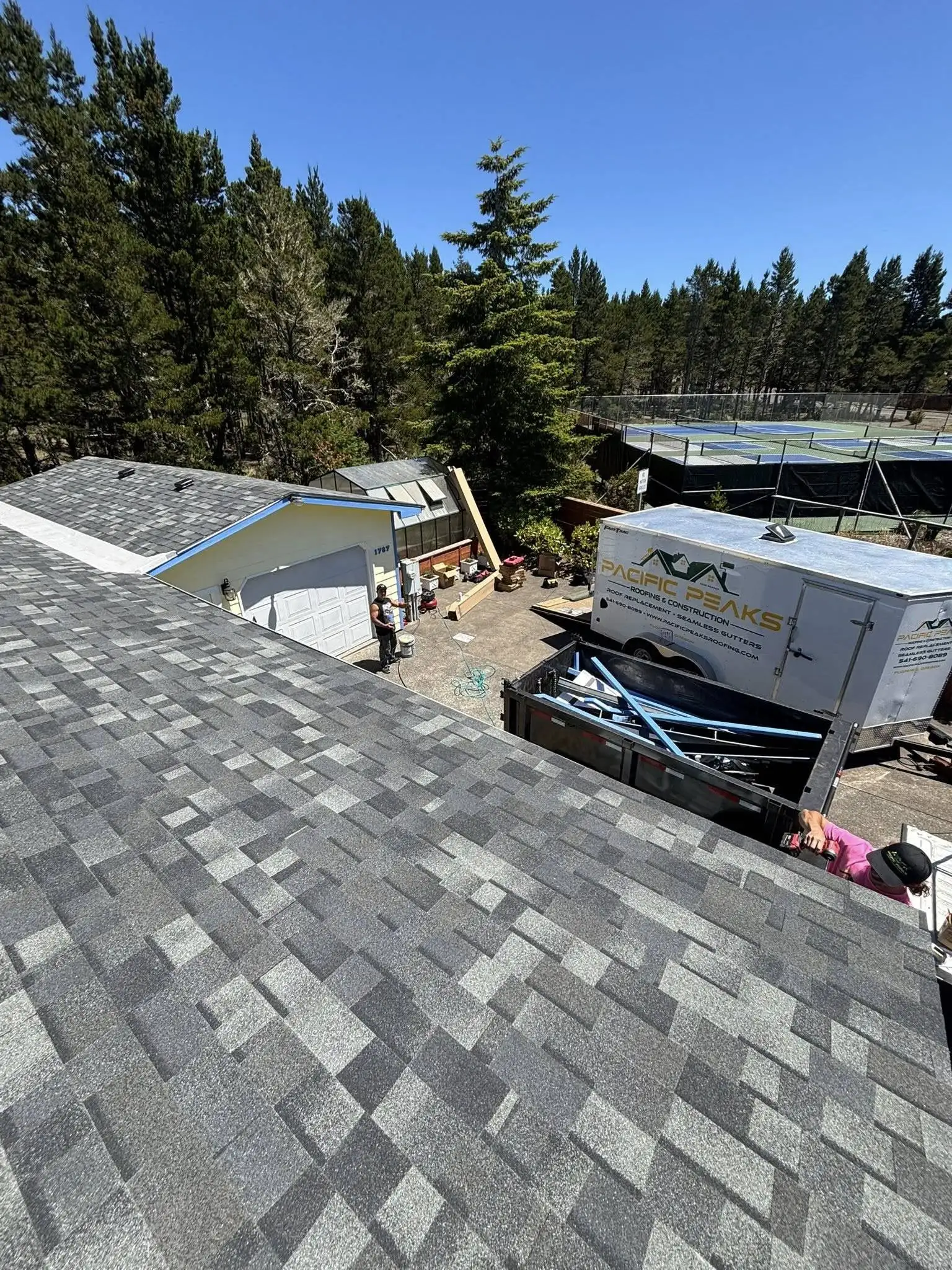Pacific Peaks roofing project in coastal Oregon