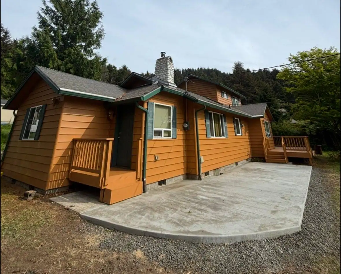 Pacific Peaks roofing project